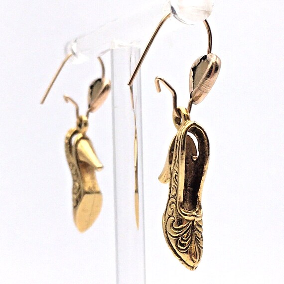 Vintage Gold Tone Slingback Pump Shoe Earrings 10… - image 3