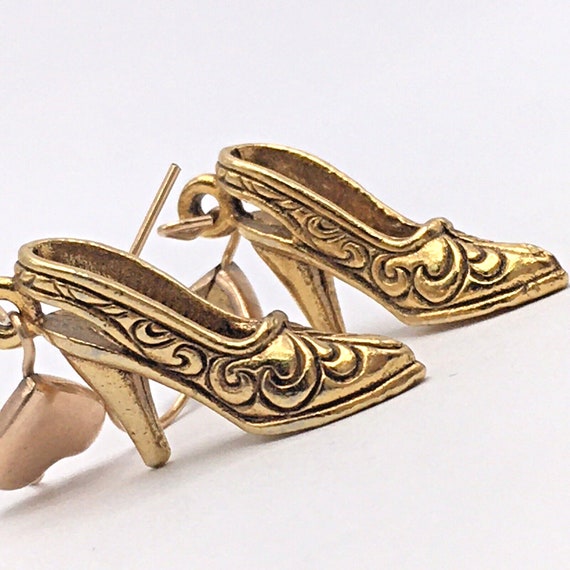 Vintage Gold Tone Slingback Pump Shoe Earrings 10… - image 2
