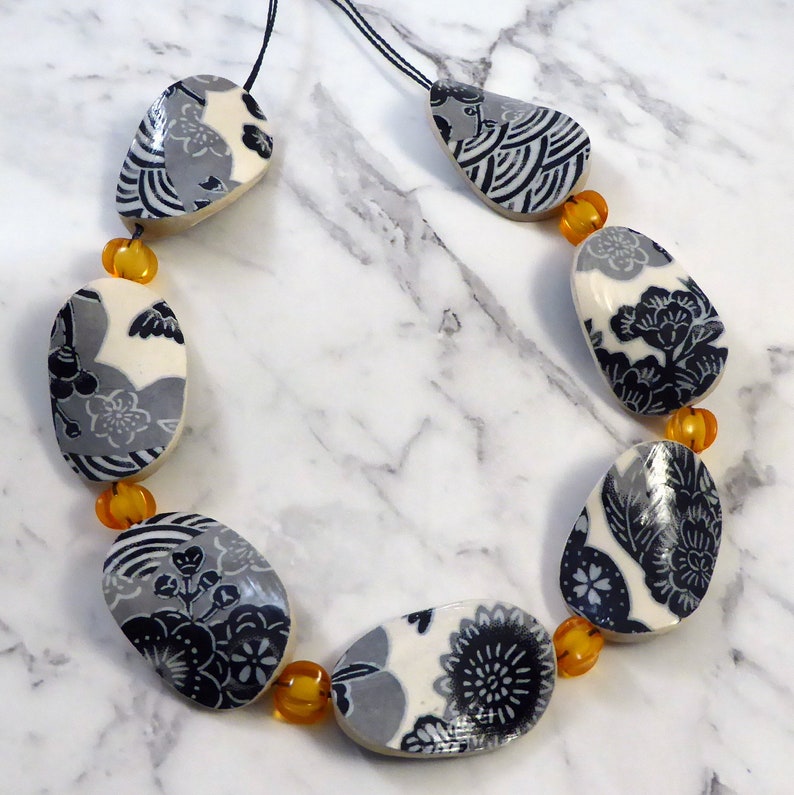 Japanese Paper Wooden Beaded Necklace-black, Grey and White Floral