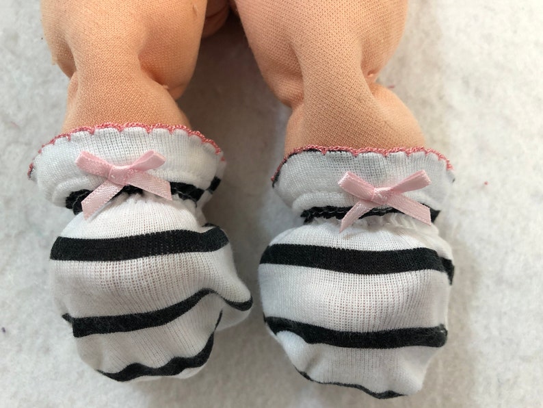 cabbage patch shoes and socks