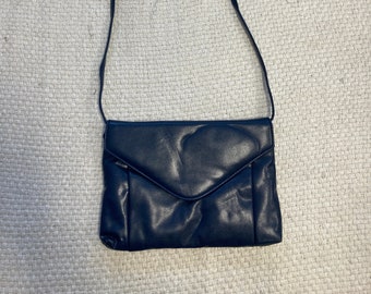 Bolsa de ombro / bolsa com alça em couro sintético dos anos 80 azul marinho