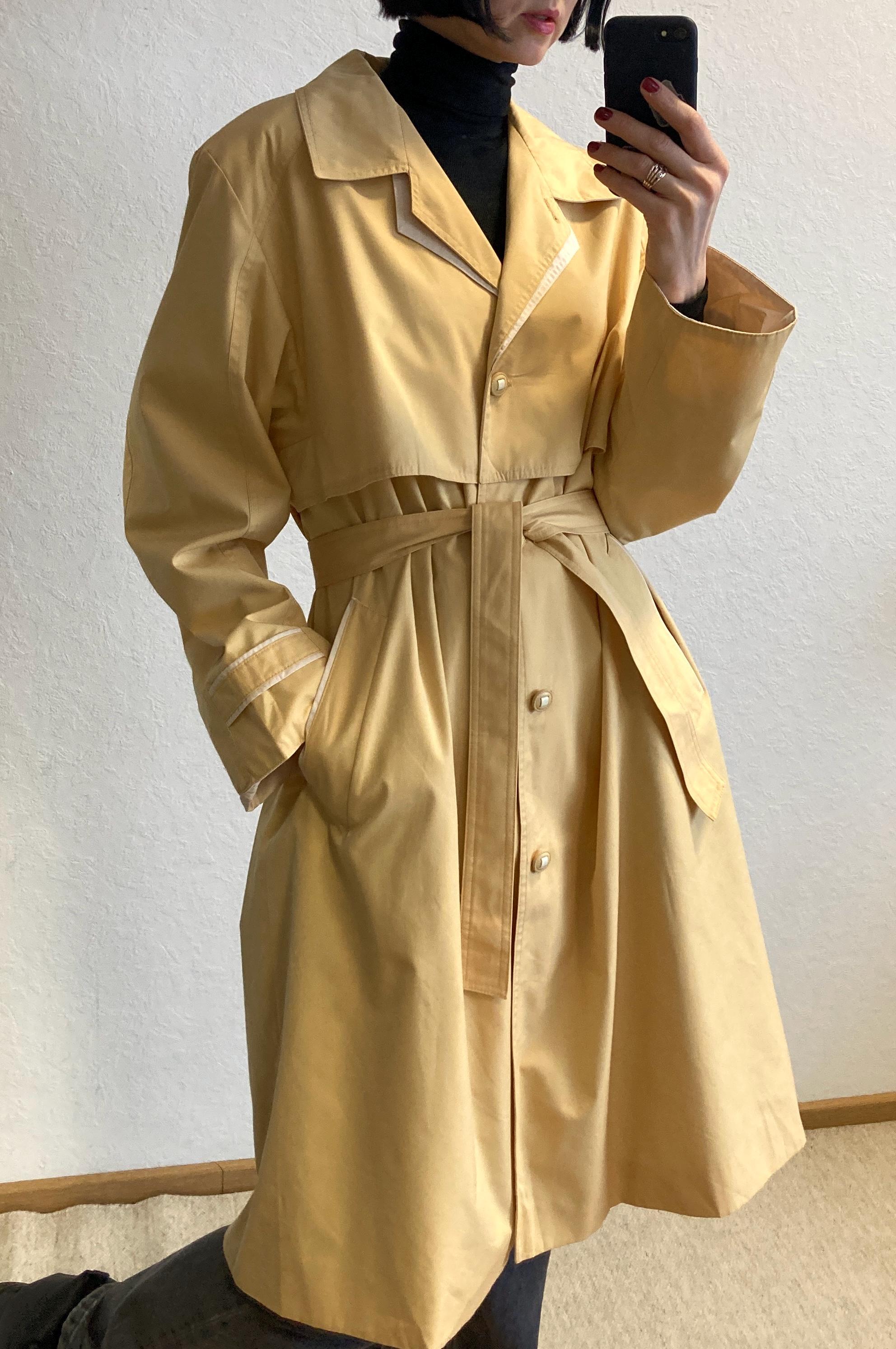Okinawa Prefecture Aquascutum Beige Aquascutum Trench Coat Vintage