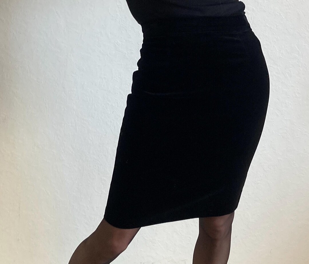 Vintage Black Velvet Pencil Skirt From 1990s Size S by United