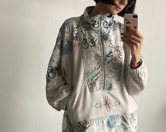 Vintage Grey and White Oversized Anourak Pullover Half Zip Sweatshirt (Size M/L)