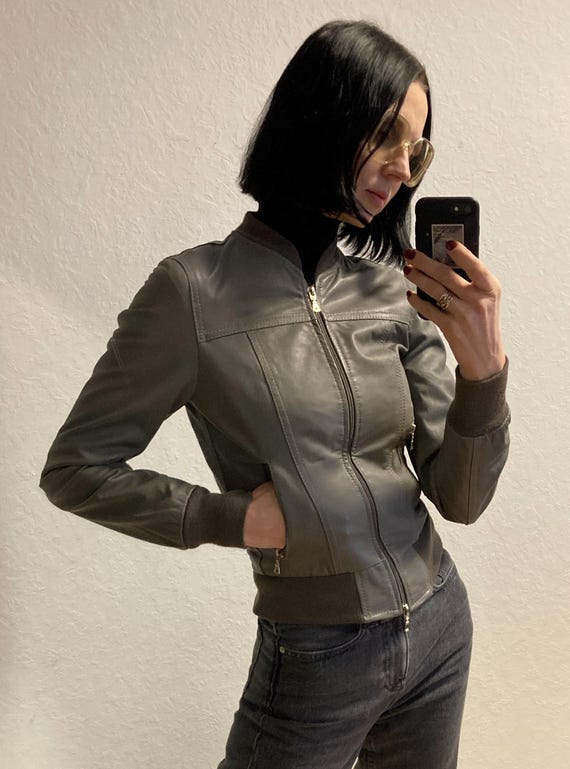 Vintage Grey Leather Bomber Jacket: Fitted Y2K Imperial (size XS