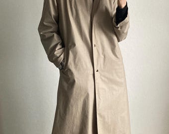 Vintage Long Beige Light Trench Coat - Size S