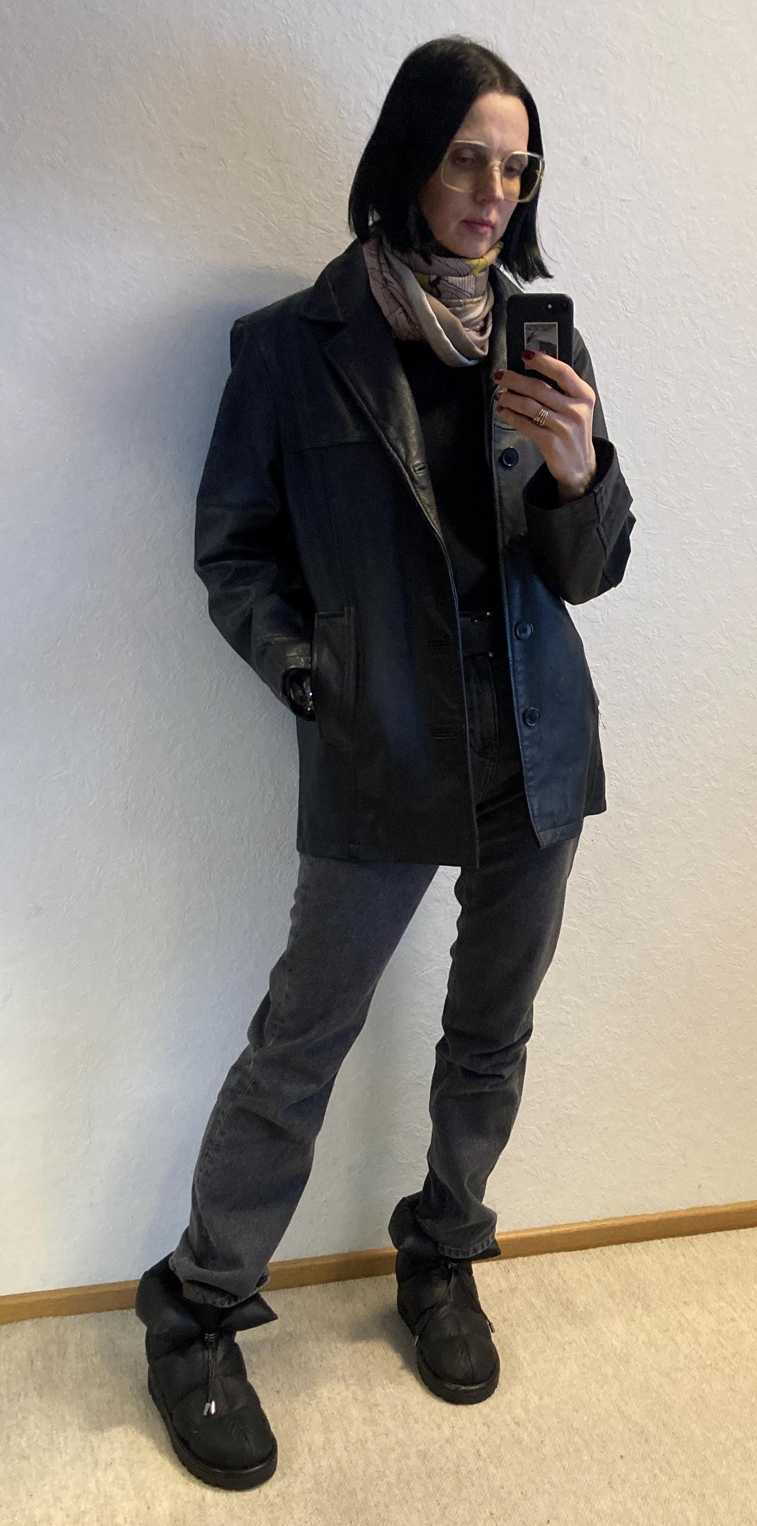 Vintage Unisex Black Shirt Style Leather Jacket From 1980s