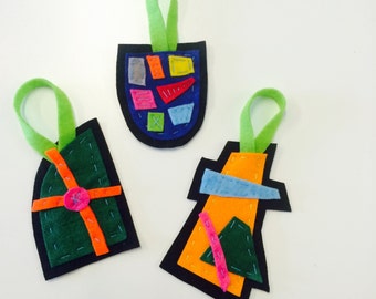 FELT ORNAMENTS: Set of 3 . . .