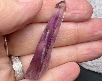 Guerrero Amethyst Point  - The Stone of Focus and Balance