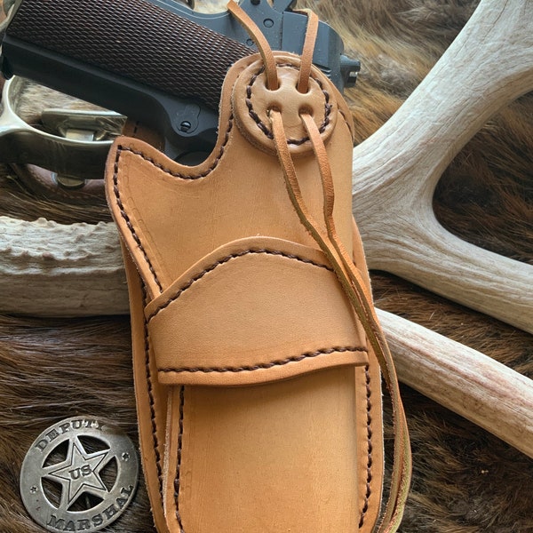 1911 Pistol Wildbunch style gun holster made in Wyoming for a full size 1911 .45 Colt style pistol, handcrafted in Wyoming