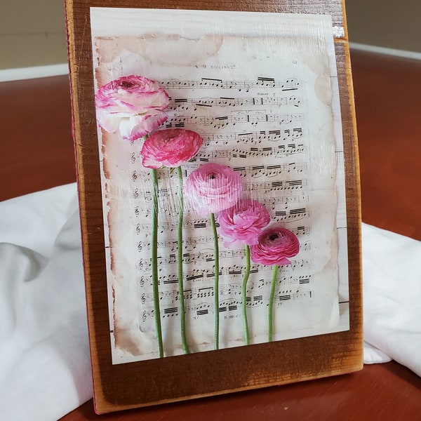 Picture - Reclaimed Wood with Music Notes and Ranunculus