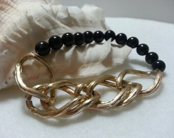 Bracelet - Vintage Gold Link & Black Bead Stretch