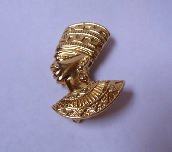 Vintage Nefertiti Brooch Pendant - image 4