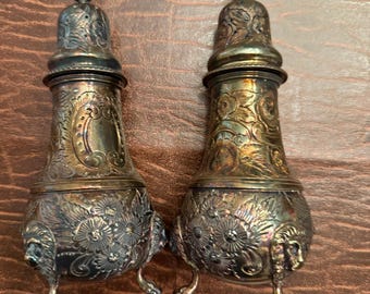 Saleros y pimenteros grandes, plateados, de gran tamaño - Comprados en Inglaterra (2)