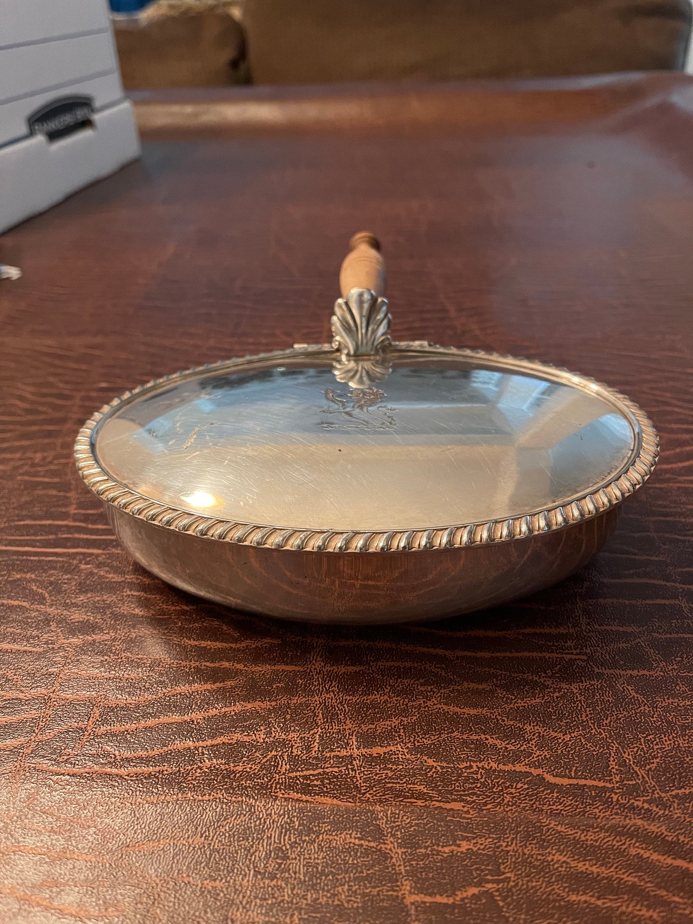Silent Butler Lions - Etsy