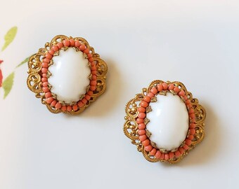 Jonne Signed Oval Beaded Earrings Vintage earrings