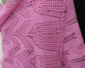 Châle et cache-couches en tricot main Châle en dentelle tricoté Châle romantique Châles en tricot rose