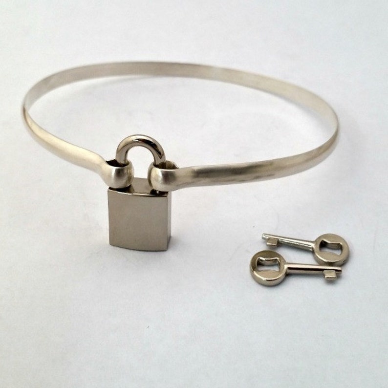 Submissive Locking Day Collar Sleek BDSM Collar Discreet Day Etsy UK