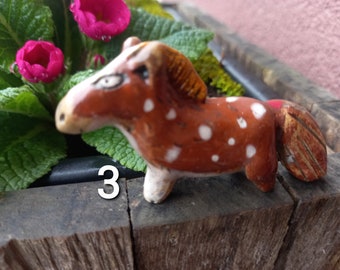 Figura de caballo Tótem del zodiaco del caballo de cerámica