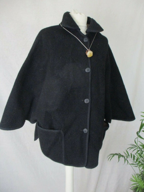 Vintage Welsh Wool Caerwys Reversible Cape Jacket Bla… Gem