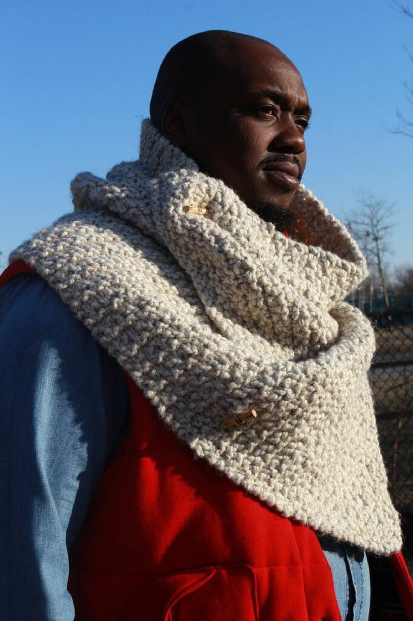 VARICK Knit Blanket Scarf W/buttons // Chunky Blanket Scarf - Etsy