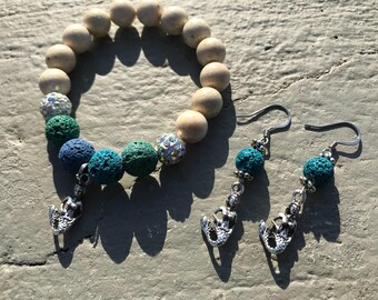 Mother/'s Day gift for her Juneteenth Queen Nefertiti Black History Month Beaded Bracelet Egyptian Jewelry