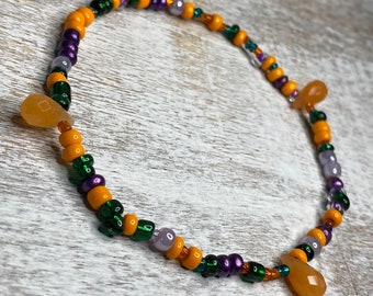 Mardi gras inspired anklet, spring jewelry, spring equinox, anklets, crystal jewelry, orange green purple, stretch anklet, peach aventurine