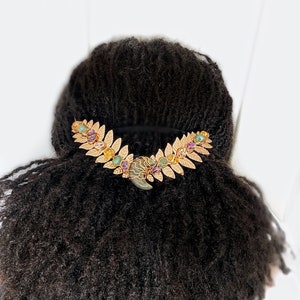 Wire Wrapped Gold Laurel Leaf Crystal Tiara, Wedding Crown, Bridal Hair Accessory, Birthday, Quinceñera image 2