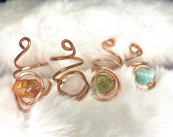 Bague spirale en cuivre martelé, cristal brut, bijoux faits main