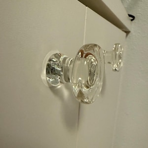 Glass Knob “Flat Lens Top” 1-inch diameter (1) version 3.3