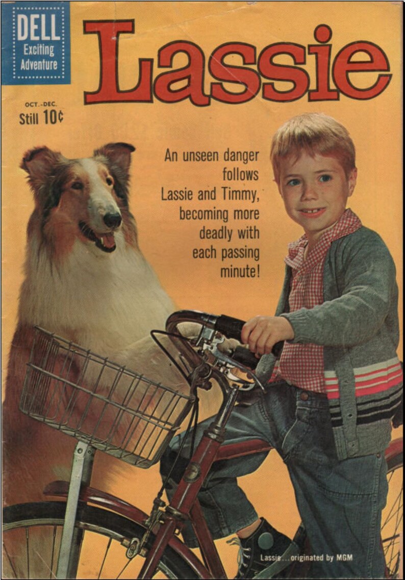 Peut inclure: Couverture de bande dessin&eacute;e vintage avec le titre "Lassie" en rouge. L'image montre un chien de berger et un jeune gar&ccedil;on &agrave; v&eacute;lo. Le texte dit : "Un danger invisible suit Lassie et Timmy, devenant plus mortel &agrave; chaque minute qui passe !" La bande dessin&eacute;e est de Dell.