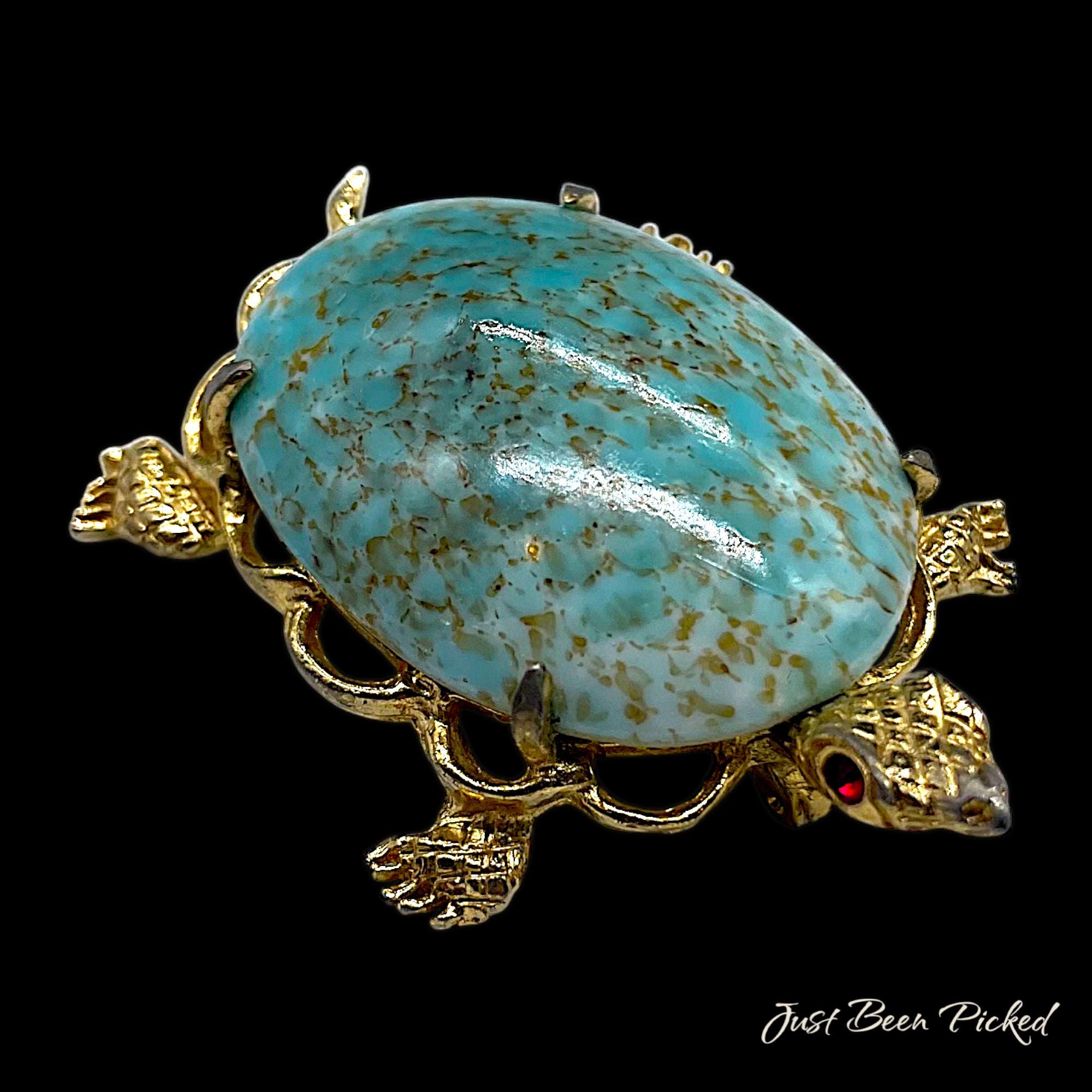 Ciner Brooch - Etsy Ciner Brooch - Etsy
