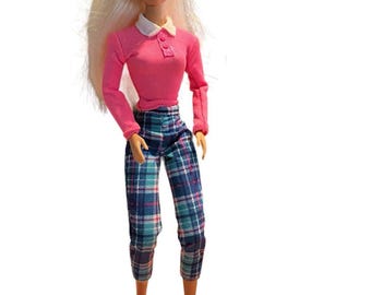 Skateboard Barbie DOLL NO Pet Dog Ginger-outfit geruite jaren 90 vintage