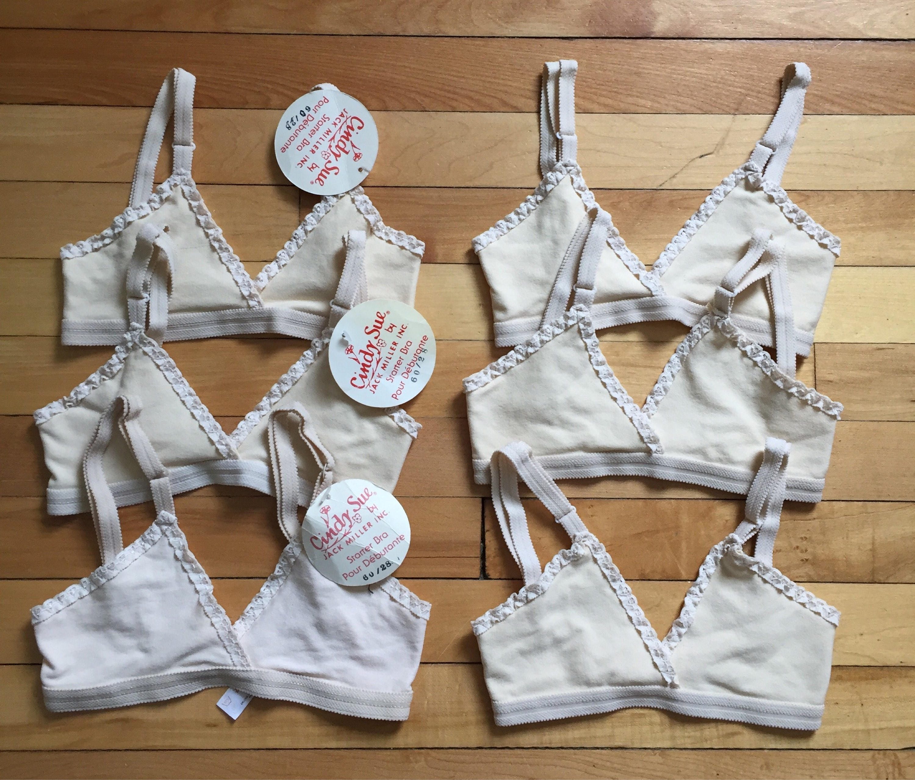 Vintage 1970s Girls Starter Trainer Training Bras Size 56 Etsy