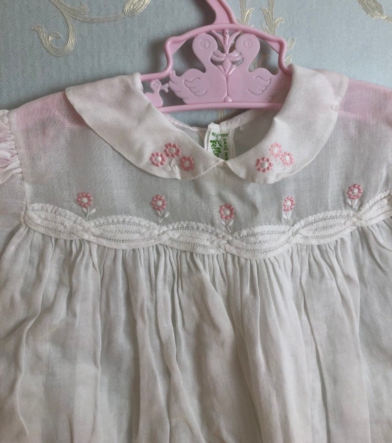 Vintage 1950s 50s Baby Infant Girls White Pink Embroidered Floral Semi Sheer Feltman Bros Handmade Dress Size 6-12 months