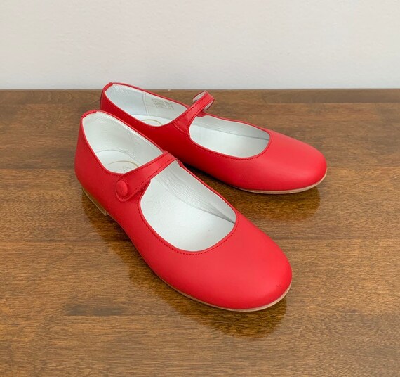 red leather mary jane shoes