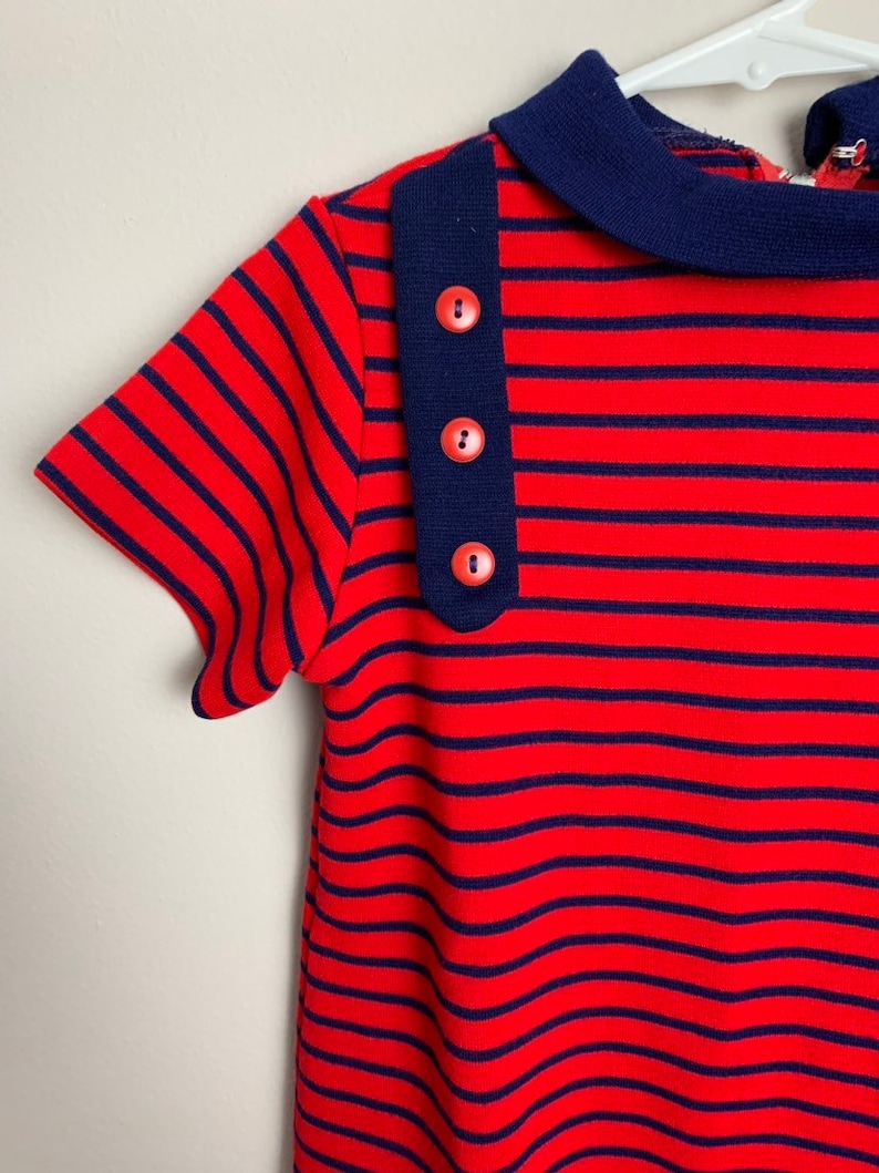 Vintage 1970s 70s Girls Red Navy Blue Striped Polyester Tunic Top Shirt Size 8-10
