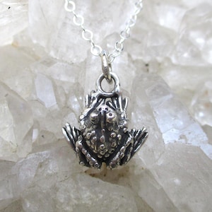 Detailed Frog Necklace ~Sterling Silver~ Hand Cast w/18" Sterling Chain