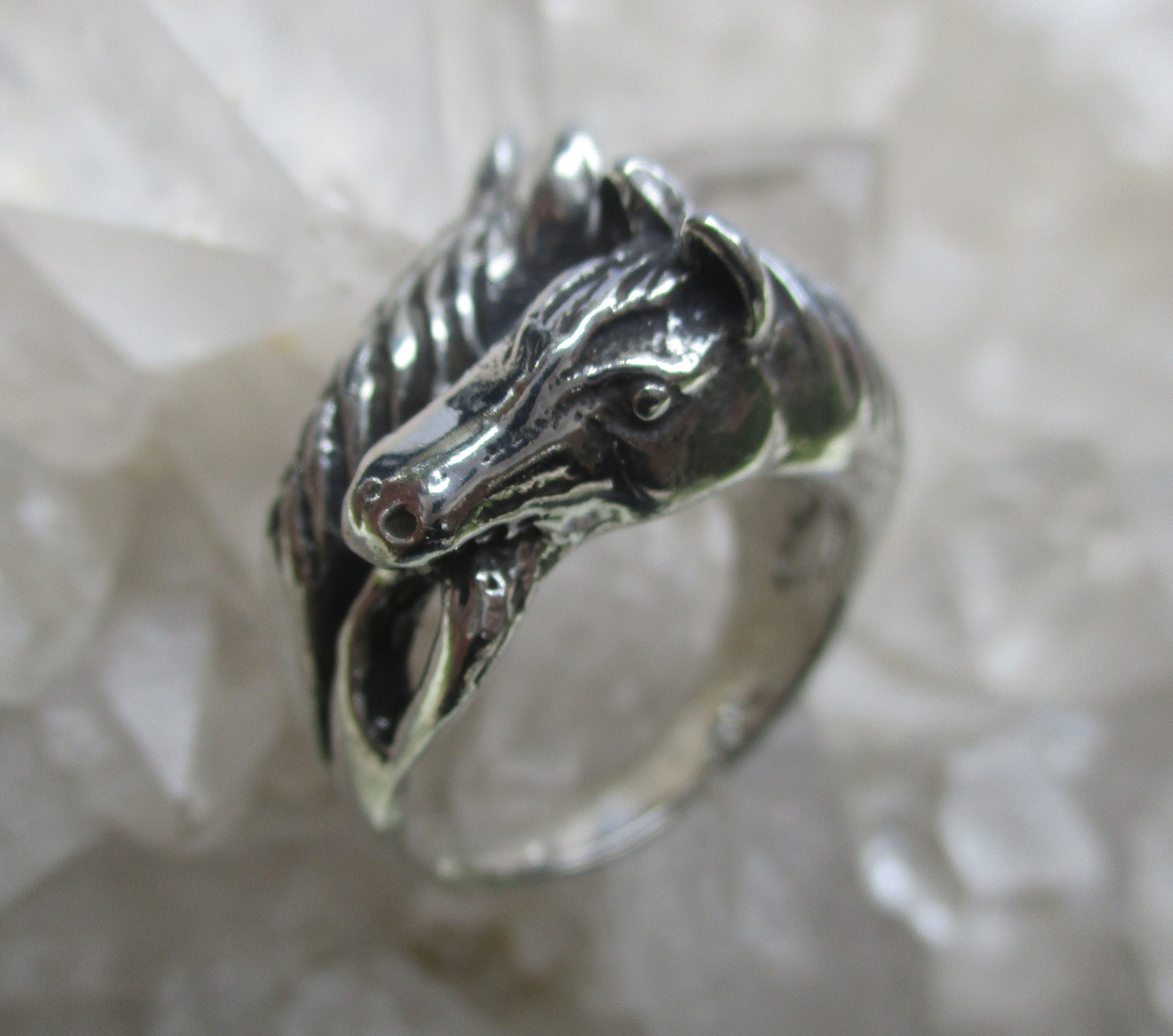 Bague Argent Massif Avec Deux Têtes De Cheval - Taille 52 - Occasion