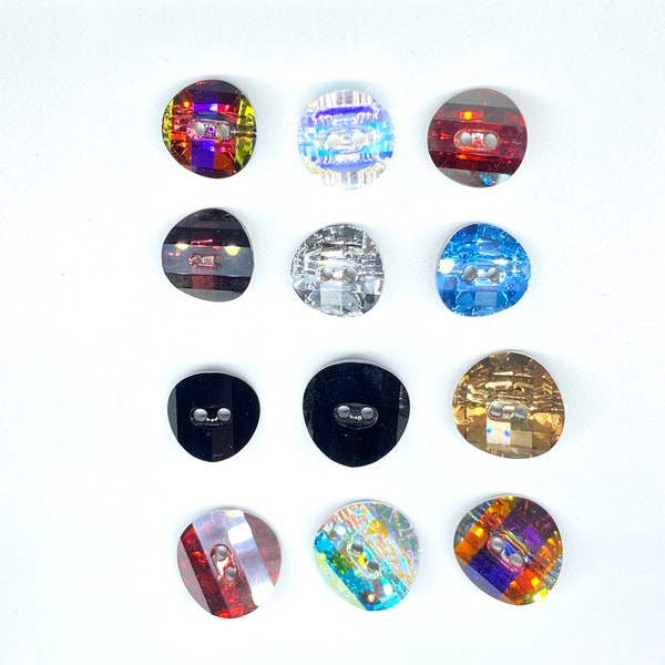 3016 14mm or 16 mm Round Button. Potato chip / slightly twisted. Genuine Swarovski Crystal. Pack of 2 Pieces