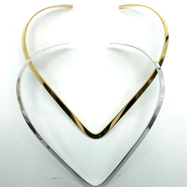 Choker Silver Plated, Gold plated. 20 inches.