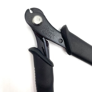 Memory wire cutter. Chain cutter/ thick wire cutter. Beadsmith PLHT6