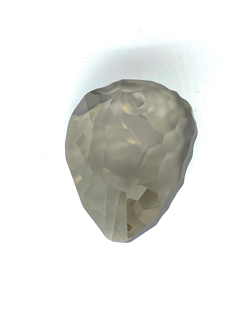 6190 35 mm Rock Crystal. Swarovski Crystal. Choose colors Black diamond