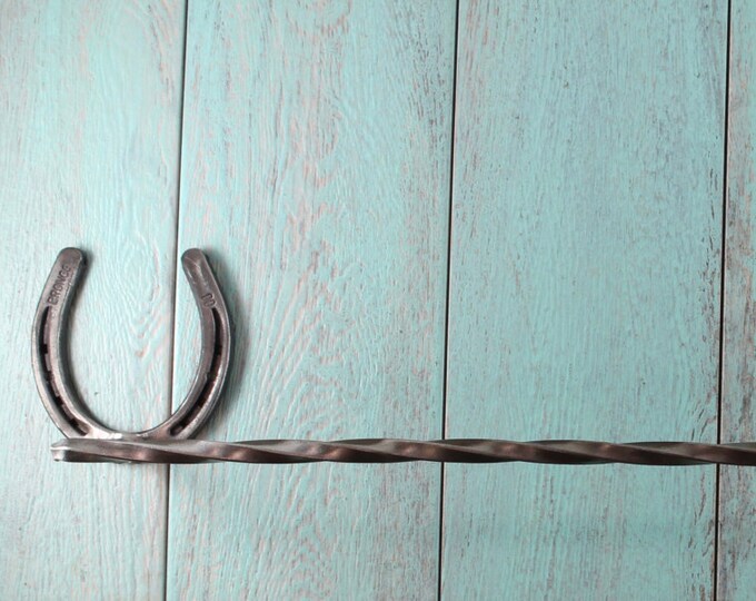 Horseshoe Towel Bar With Twisted Bar Etsy