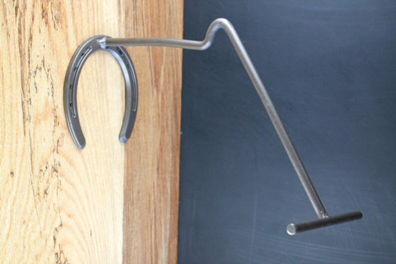 Wrought Iron Hat Rack Cowboy Hanger Storage Western Display Horseshoe Furnishing