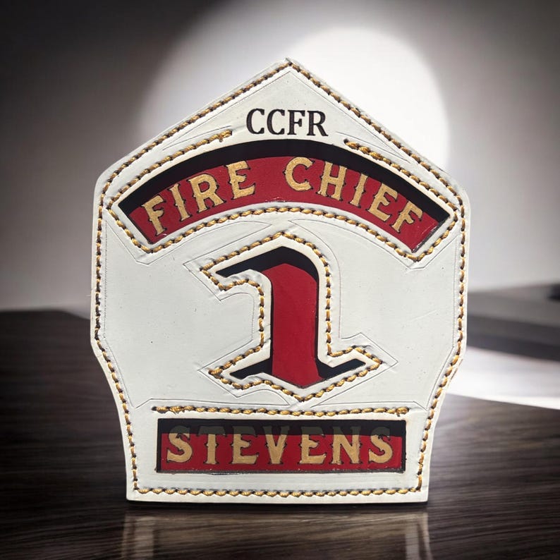 Custom Leather Fire Helmet Shield - Handcrafted Firefighter Helmet Front, Personalized Firefighter Gift, Durable Leather Shield for Firemen bild 7