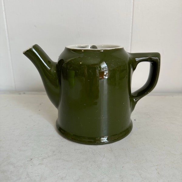 Vintage Small Green Hall Teapot. Flat Lid. Single Serve Restaurant Ware Teapot. Hall Collectible Ceramic Tea Pot. White Interior. 1960's.