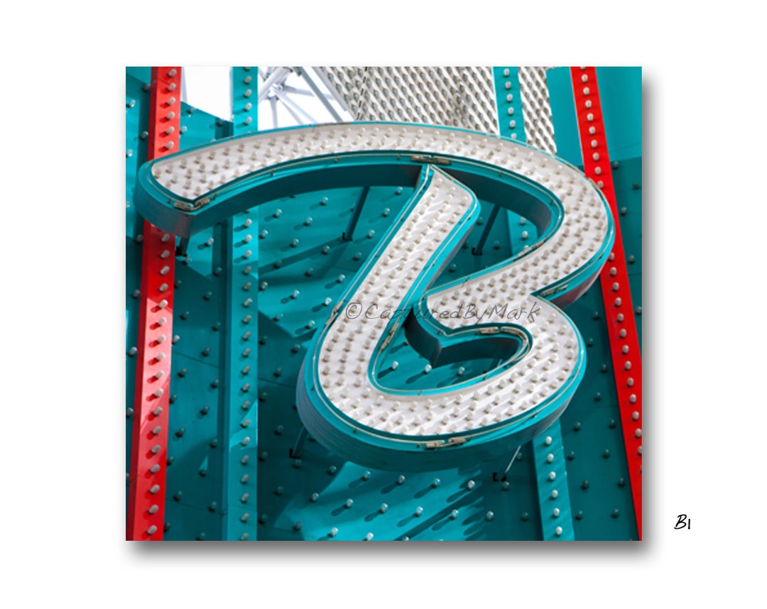Damon Arts Nola “B” Letter Art main image 0