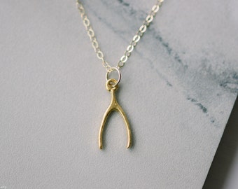 Wishbone Everyday Necklace •wishbone pendant necklace •Gold Wishbone Necklace •Good Luck Charm Necklace •Tiny Wishbone Necklace •Bestie Gift