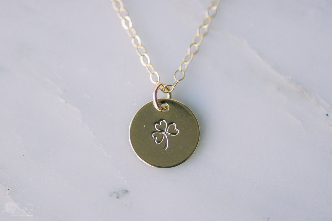 Gold Clover Necklace: Dainty 3 Leaf Clover Disc Pendant - Etsy